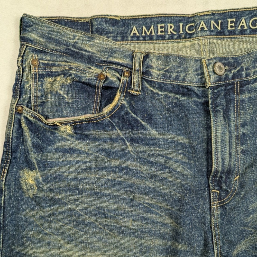 American Eagle Mens Low Rise Boot Distressed Jeans Medium Wash 38x32 Bootcut